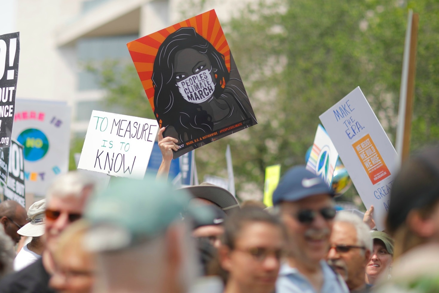 How to Stay Safe During Demonstrations